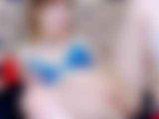 ivorydreams's Live Sex Cam Show