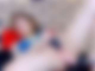 Live cam show with ivorydreams - Double Penetration on TeamSkeetLive