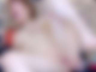 Live cam show with ivorydreams - Petite on googirlz