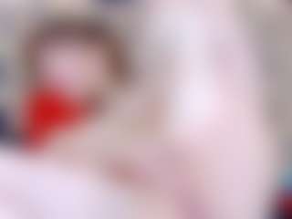 Live cam show with ivorydreams - Shaved Pussy on Latina Girls