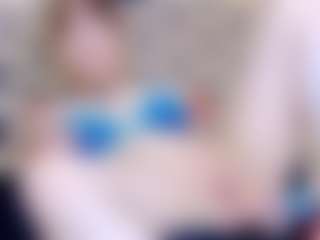 Live cam show with ivorydreams - Petite on Stripli.com