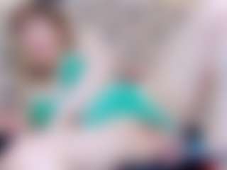 ivorydreams's Live Sex Cam Show