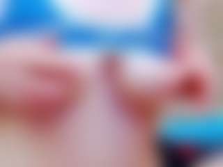 ivorydreams's Live Sex Cam Show