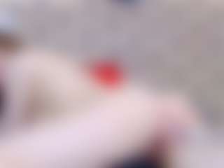 ivorydreams's Live Sex Cam Show