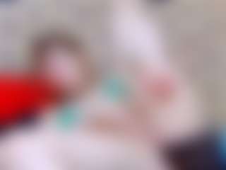 ivorydreams's Live Sex Cam Show