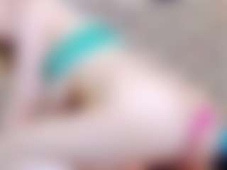 ivorydreams's Live Sex Cam Show