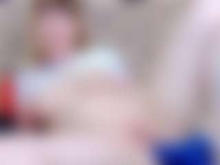 ivorydreams's Live Sex Cam Show