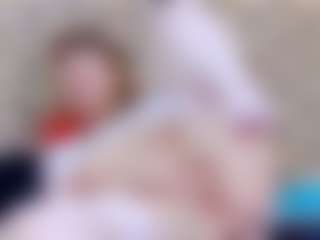 Live cam show with ivorydreams - Full Nudity on googirlz