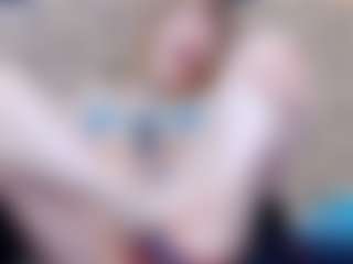 ivorydreams's Live Sex Cam Show