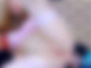 ivorydreams's Live Sex Cam Show