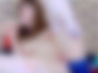 ivorydreams's Live Sex Cam Show