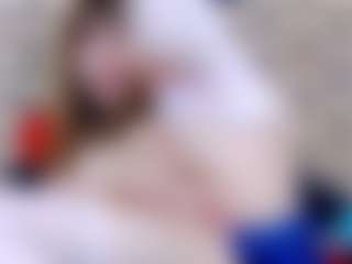 ivorydreams's Live Sex Cam Show