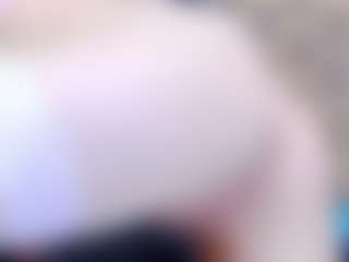 ivorydreams's Live Sex Cam Show