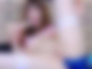 ivorydreams's Live Sex Cam Show