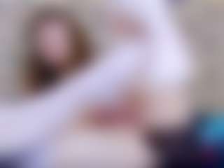 ivorydreams's Live Sex Cam Show
