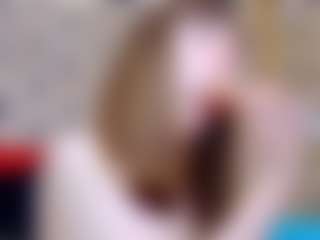 ivorydreams's Live Sex Cam Show