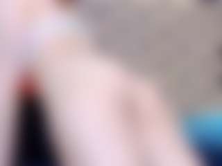 ivorydreams's Live Sex Cam Show