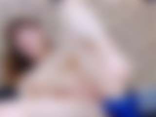 ivorydreams's Live Sex Cam Show