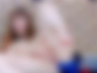 ivorydreams's Live Sex Cam Show
