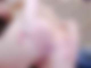 ivorydreams's Live Sex Cam Show