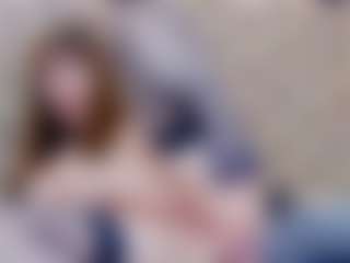 ivorydreams's Live Sex Cam Show