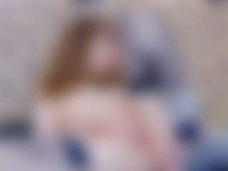 ivorydreams's Live Sex Cam Show