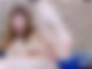 ivorydreams's Live Sex Cam Show