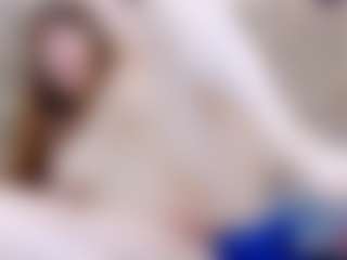 ivorydreams's Live Sex Cam Show