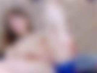 ivorydreams's Live Sex Cam Show