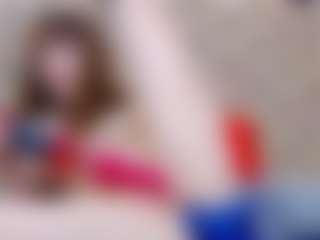 ivorydreams's Live Sex Cam Show