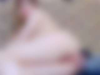 Live cam show with ivorydreams - Fingering White on CamwithHer | united states