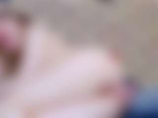 ivorydreams's Live Sex Cam Show