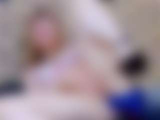 Live cam show with ivorydreams - Mistress on Milfs Live