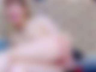 Live cam show with ivorydreams - Petite on parknlotfishbdy