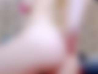 Live cam show with ivorydreams - Deepthroat on xfollow cams