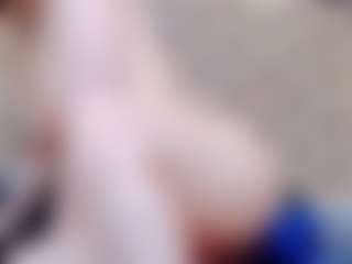 ivorydreams's Live Sex Cam Show