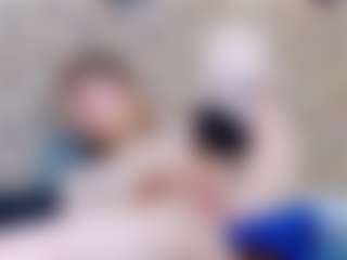 ivorydreams's Live Sex Cam Show
