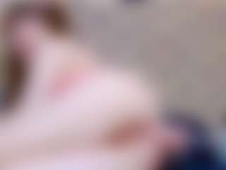 ivorydreams's Live Sex Cam Show