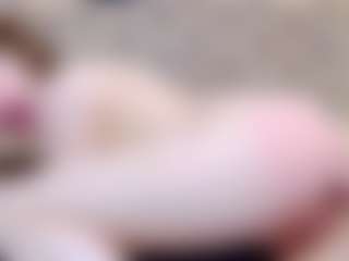 ivorydreams's Live Sex Cam Show