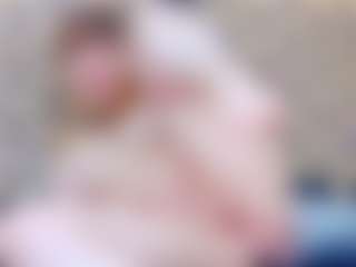ivorydreams's Live Sex Cam Show