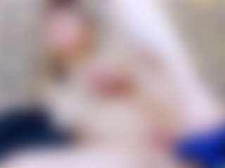 ivorydreams's Live Sex Cam Show