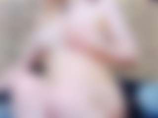 ivorydreams's Live Sex Cam Show