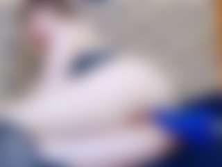 ivorydreams's Live Sex Cam Show