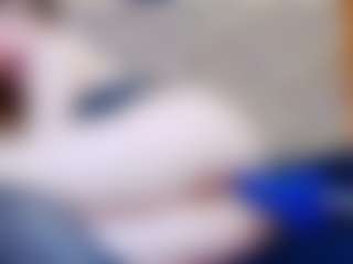 ivorydreams's Live Sex Cam Show