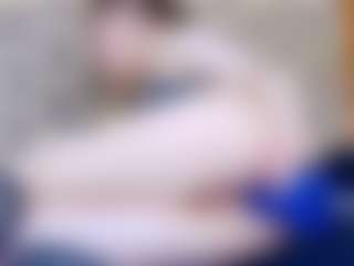 ivorydreams's Live Sex Cam Show