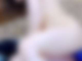 ivorydreams's Live Sex Cam Show