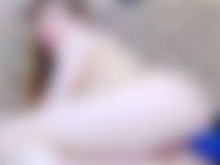 ivorydreams's Live Sex Cam Show