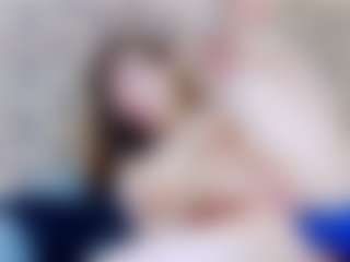 ivorydreams's Live Sex Cam Show
