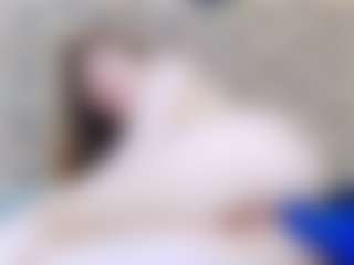 ivorydreams's Live Sex Cam Show