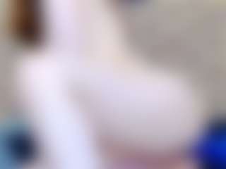 ivorydreams's Live Sex Cam Show